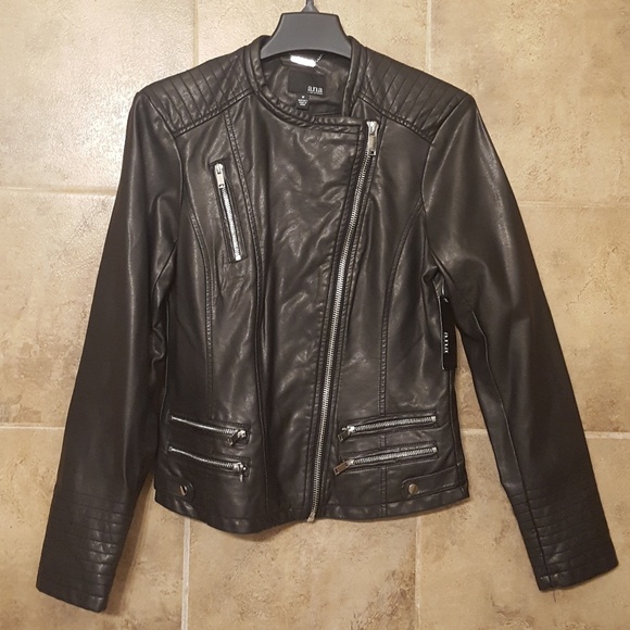 a.n.a Jackets & Blazers - Ana Moto Faux Leather Jacket size Medium